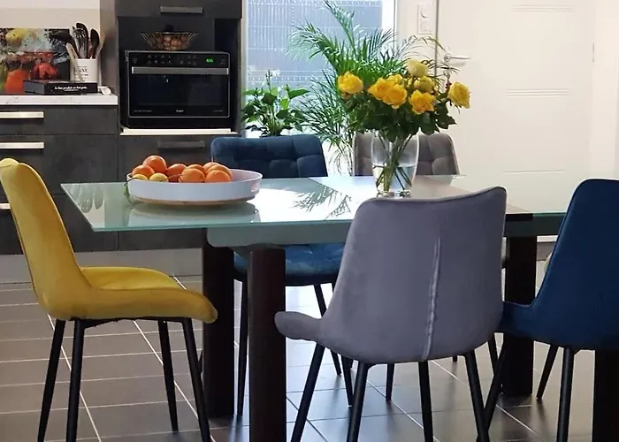 Maison Moderne A Ideale Pour Un Sejour Au Calme